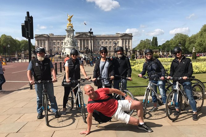 The London Landmarks, 3.5 hour Afternoon tour - Trafalgar Square and the route toward Westminster