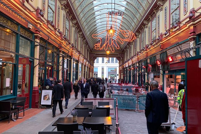 The Magic of Harry Potter Private Guided Tour for Kids and Families in London - How the private format affects the experience
