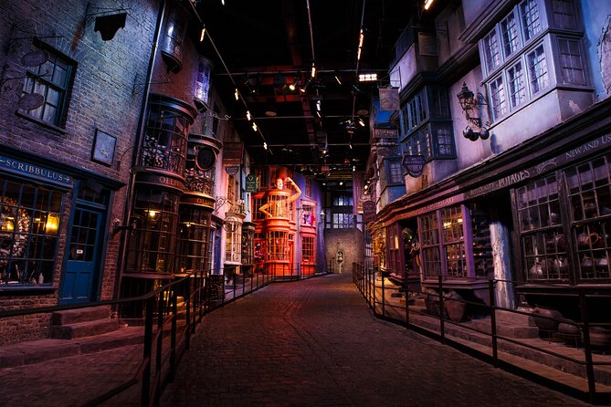 The Making of Harry Potter: Warner Bros. Studio Tour & Transfers - Dumbledore’s Office, Gryffindor, and Hagrid’s Hut
