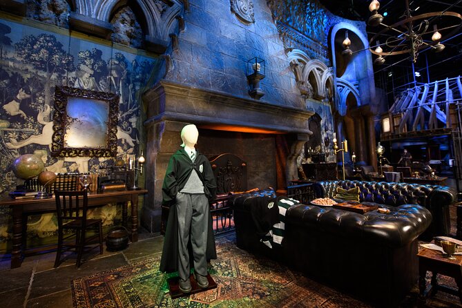 The Making of Harry Potter: Warner Bros. Studio Tour & Transfers - The Potions Classroom and Umbridge’s Office