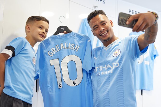 The Manchester City Stadium Tour - Through The Players’ Tunnel And Toward The Pitch