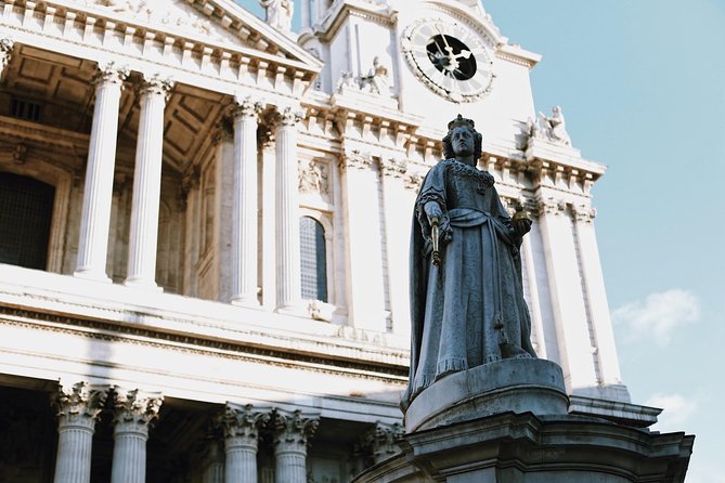 The Old City of London - Exclusive Guided Walking Tour - The Thames, Tower Bridge, and Millennium Bridge