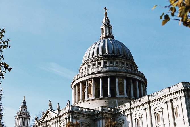 The Old City of London - Exclusive Guided Walking Tour - From Temple Station to the Roman wall