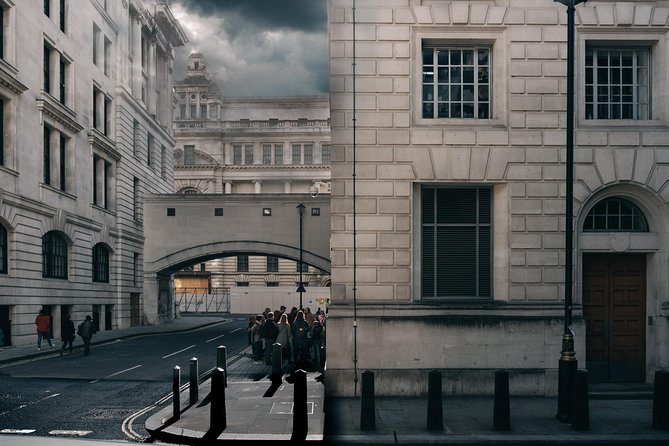 The Original Harry Potter Film Locations Tour : with Boat Ride - Start with the meeting point, not the magic
