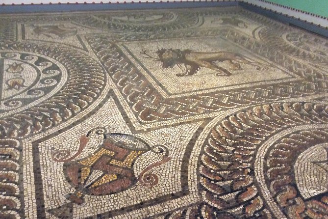 The Roman City of St Albans Private Tour - St Michael’s Church and the Roman Theatre