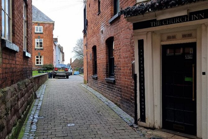 The Slow Food Capital of England: A Self-Guided Tour in Ludlow - Starting beside Ludlow Castle
