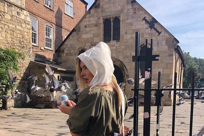 Time Traveller's Walking Tour of York - Morning Tour - York Minster and Roman York’s daily routines
