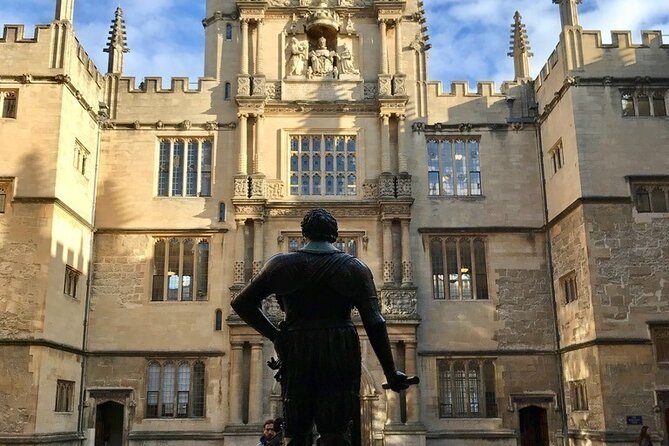 Tours of Oxford private walking tours for the Discerning Traveler - The Old University Quarter in 35 minutes