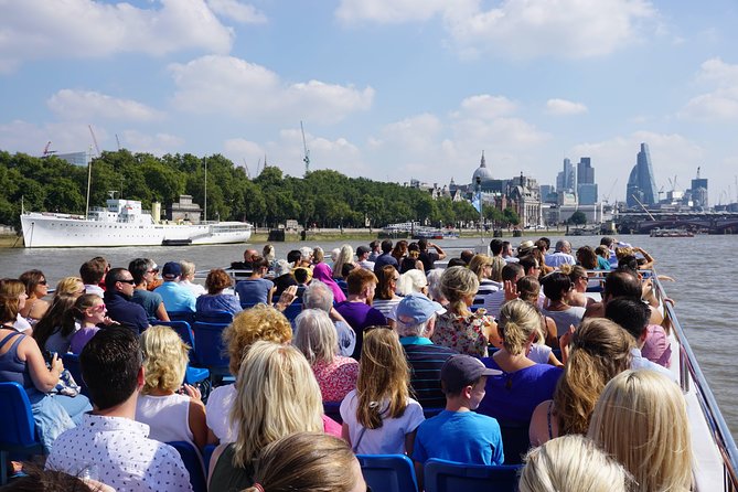 Tower Bridge River Sightseeing Cruise from Westminster - The Thames turns famous buildings into one moving view