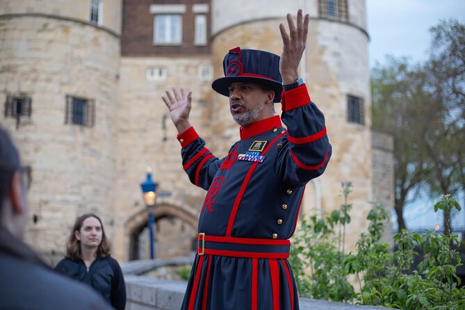 Tower of London After Hours Tour with Beefeater & Keys Ceremony - Meeting the Beefeater after closing