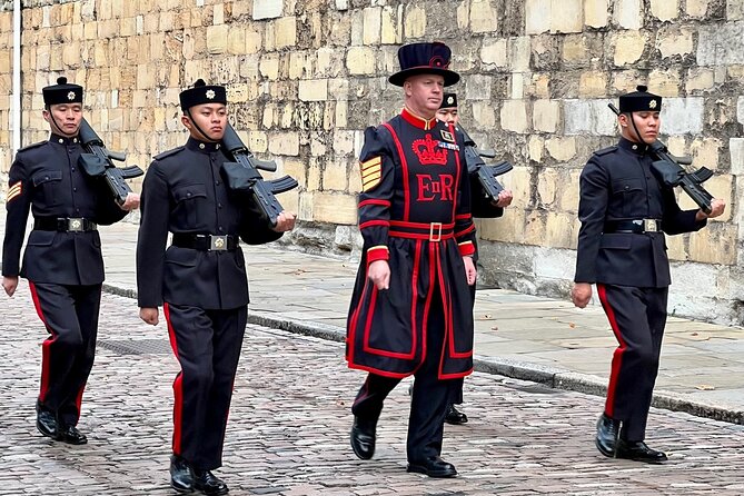 Tower of London Early Access, Opening Ceremony and Royal London - The Crown Jewels before the crowds