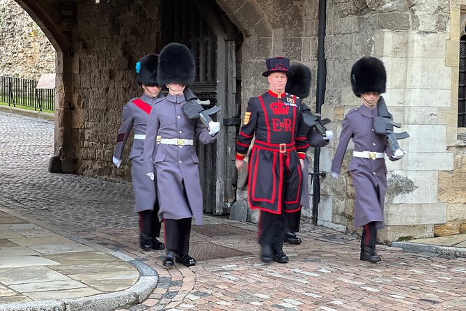Tower of London Early Access, Opening Ceremony and Royal London - Walking, transport, and the early start