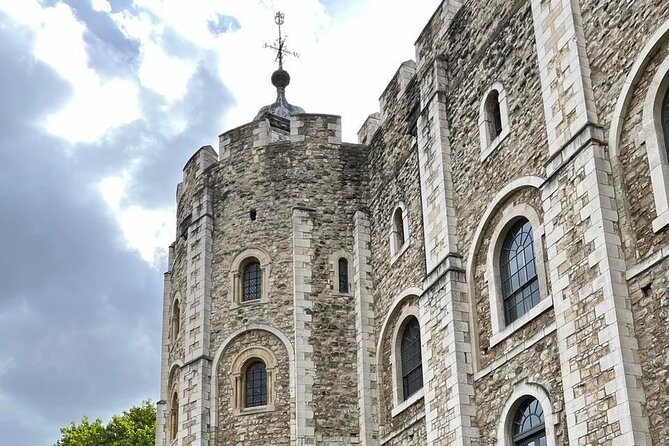 Tower of London Private Tour for Families and Friends - Why a Private Tour Helps at the Tower