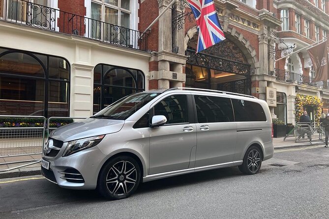 Transfer from Heathrow Airport to London hotel on private car - Practical advice before your flight lands