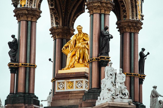 Treasures of London: The Royal Family Private Tour - Buckingham Palace is a satisfying finish
