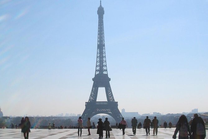 Trip to Paris with Seine Cruise, Bus Tour and Travel Card - Finding the bus outside Gare du Nord
