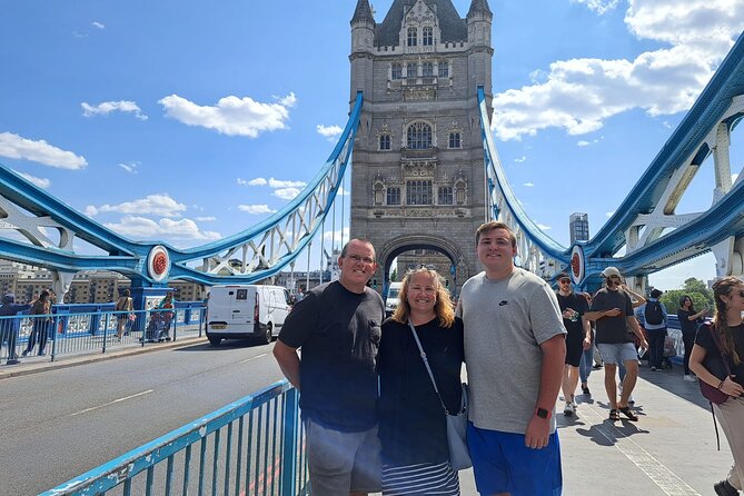 Ultimate 8h Extended Private Tour of London in a Black Cab - Westminster begins with Britain’s grandest symbols
