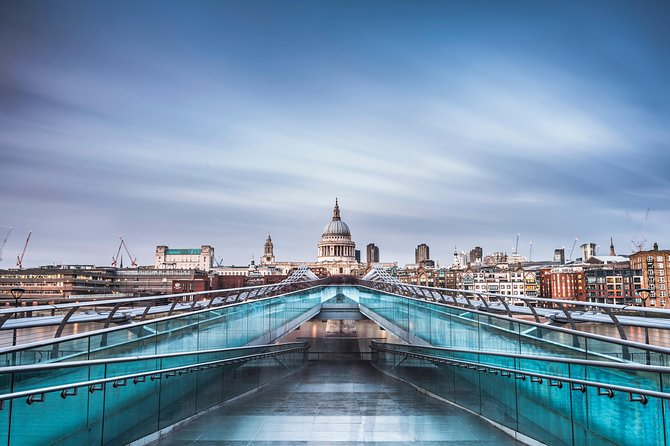 Ultimate introduction to photography in Central London - Leake Street Arches and the challenge of colour