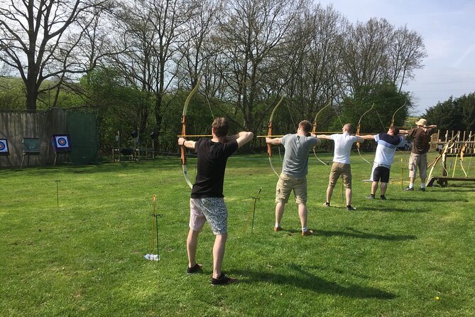 Ultimate Shooting Taster Session in Brighton - One hour with a bow and target