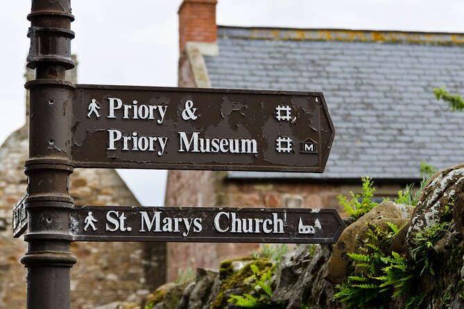 Vera Tour of Northumberland TV Locations - The guides make or break the day
