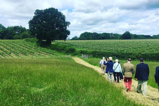 Vineyard & Cheesemaker Bus Tour of Sussex - Key points at a glance