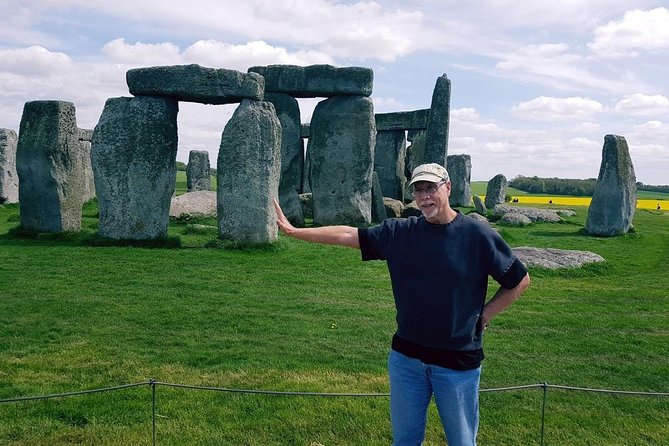 Visit Bath And Stonehenge: Private Black Cab Day Trip from London - Stonehenge and the mystery of the stones