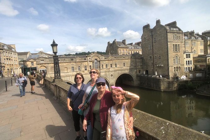 Visit Bath And Stonehenge: Private Black Cab Day Trip from London - Pulteney Bridge and the final Bath views