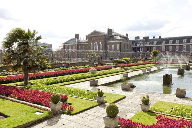 Visit Kensington Palace & 3 Hour Westminster Walking Tour - Trafalgar Square and the route through Whitehall