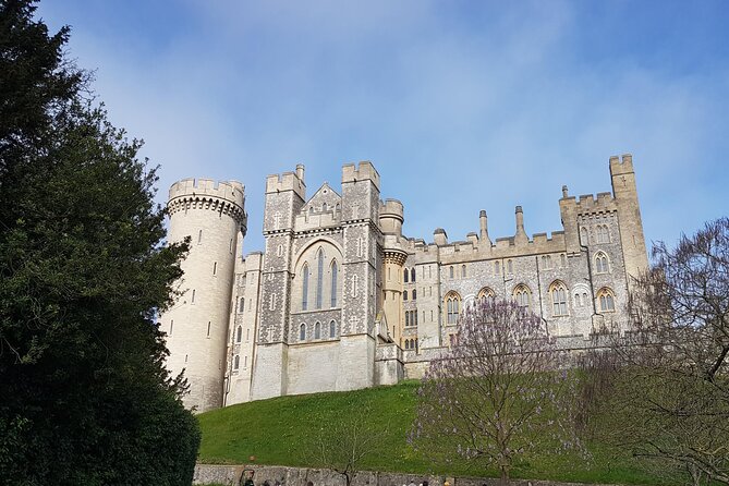 Visit Stonehenge and Salisbury from Southampton - The guide makes or breaks the day