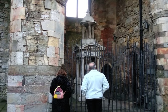 Walk the Secrets of the Titanic: Private Tour - Southampton Town Walls and the older city