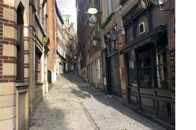 Walking Tours - Sights of London- price includes upto 10 people - The Bank Of England And London’s Money