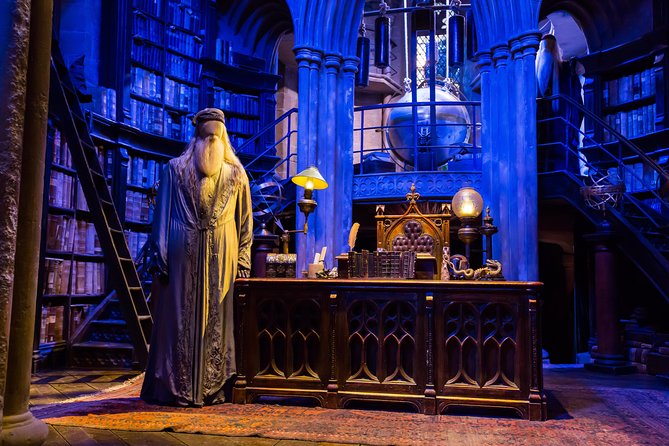 Warner Bros. Studio Harry Potter Tour with Superior Transport from London - Leaving London for Watford