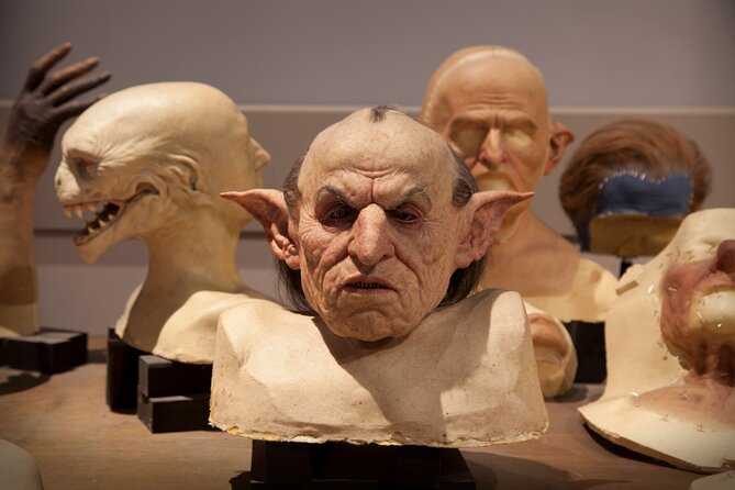 Warner Bros. Studio Tour London - The Making of Harry Potter and Oxford Day Trip - Photo activities, snacks, and shopping