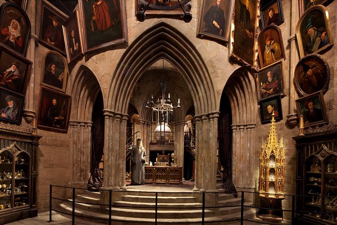 Warner Bros Studio Tour London - The Making of Harry Potter with Hotel Pick-up - The return journey and the shared-ride tradeoff