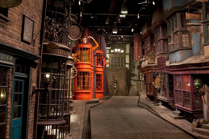 Warner Bros. Studio Tour London The Making of Harry Potter with return transfers - Entering the Great Hall