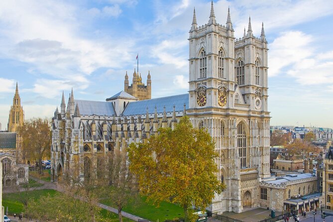 Westminster Abbey Private Tour Oxford PhD Historian Skip the Line - Meeting Dr. Geoff at Parliament Square