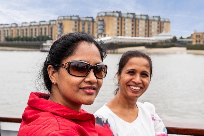 Westminster to Greenwich Sightseeing Thames Cruise in London - Why the Thames is the right route to Greenwich