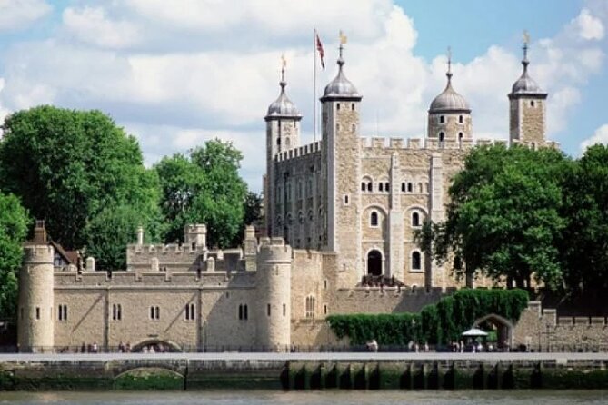 Westminster Walking Tour, River Cruise & Tower of London Entry - What $203.01 buys you