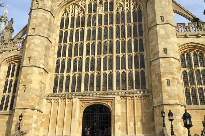 Windsor Castle and Eton College Private Car with Driver Guide - Who will enjoy this six-hour outing