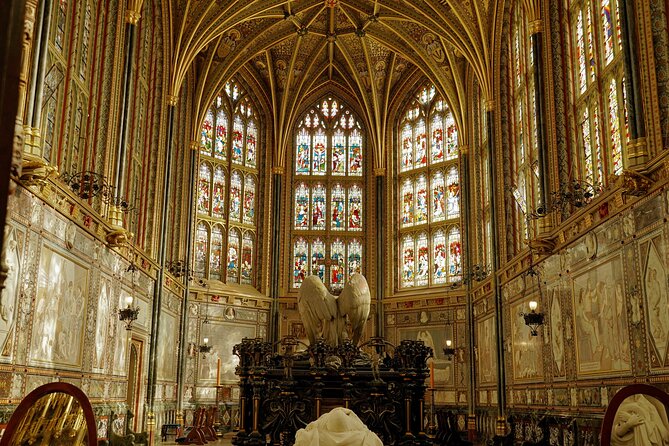 Windsor Castle Half Day Trip from London by Luxury Coach - Entering Windsor Castle with a pre-booked ticket
