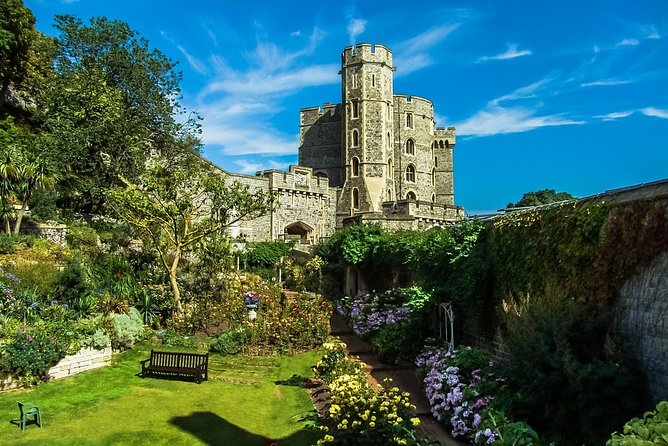 Windsor Castle Private Tour in Executive Vehicle With Admission - Eton College and the town across the river