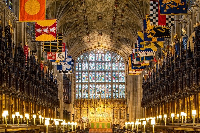 Windsor Castle Tour from London with Optional Lunch or London Eye - Free time in Windsor town