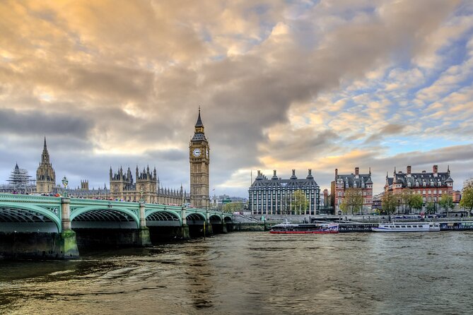 Winston Churchill & London in World War II Walking Tour - Whitehall: memorials and the human cost of war