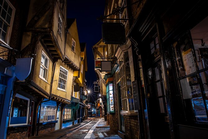York Witches and History Walking Tour - St. Michael le Belfrey and the name with a spark